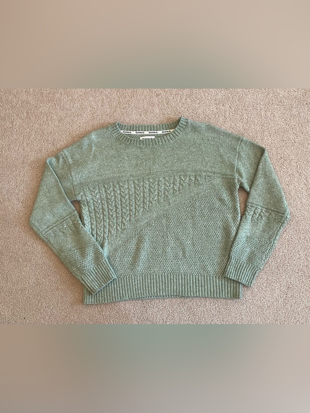 Bearpaw Green Cable-Knit Pullover Sweater Women’s Size M Long Sleeve Crew Neck